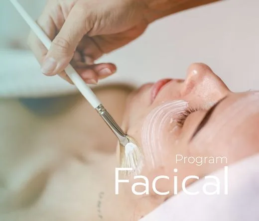 Facial and acne treatment at So Cute Clinic Thonglor Bangkok